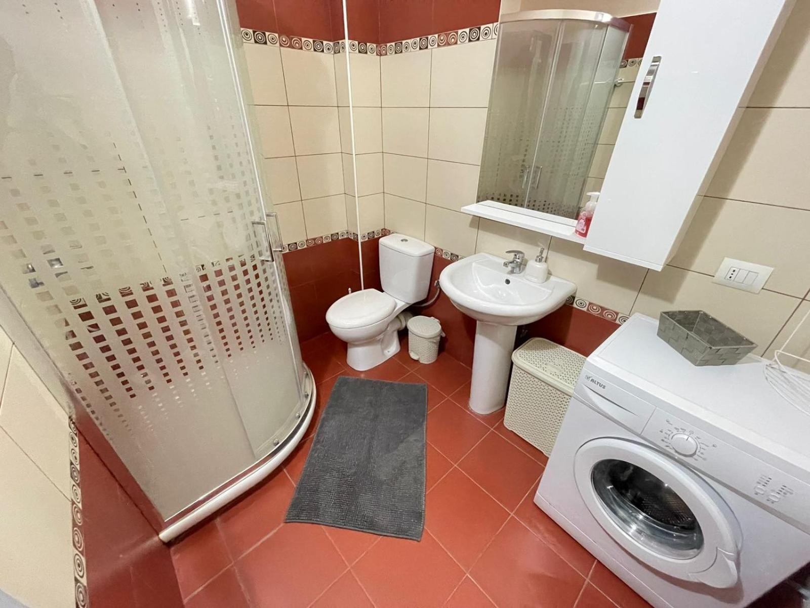 Xhemi'S Apartment Saranda Zewnętrze zdjęcie