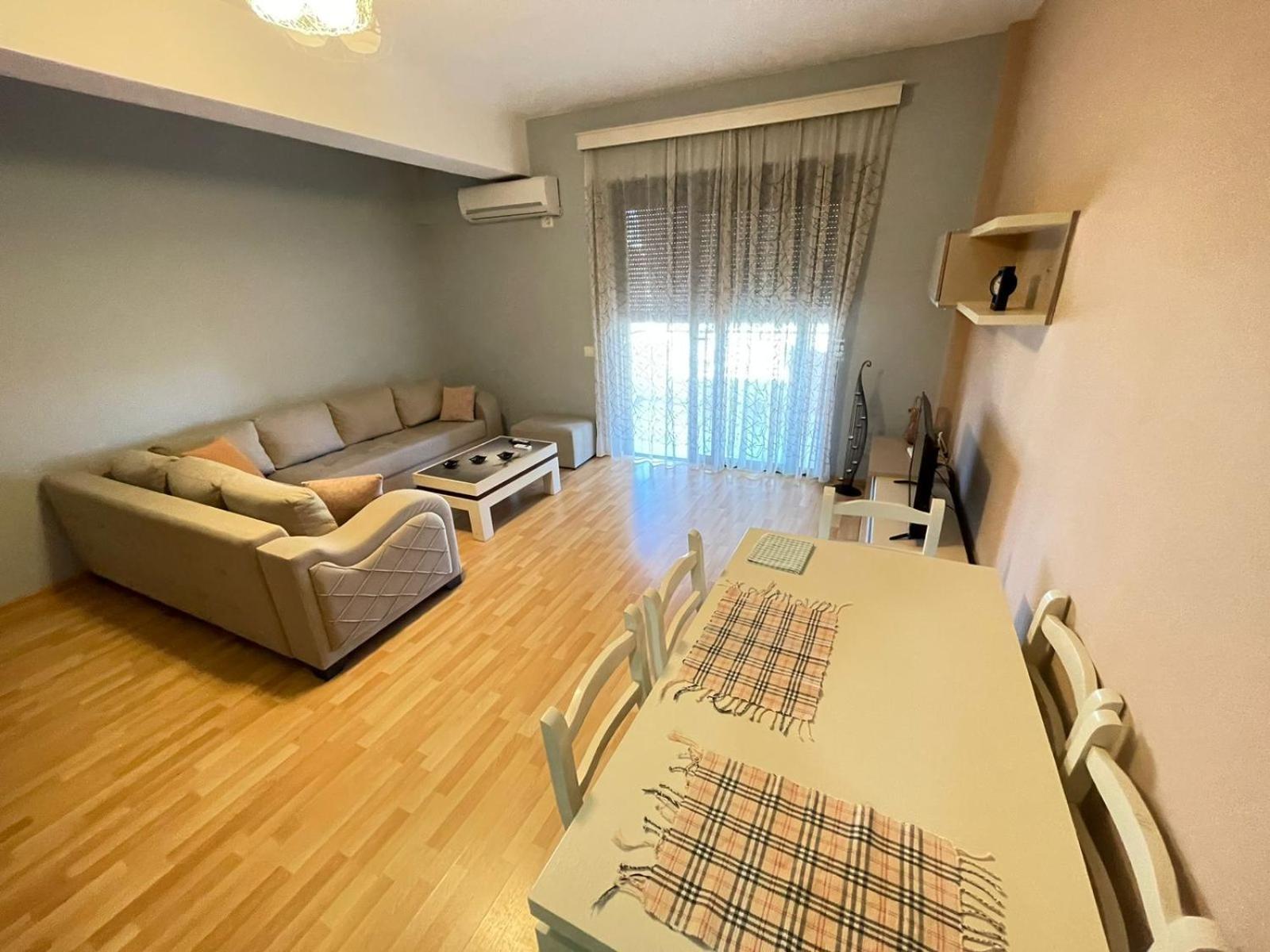 Xhemi'S Apartment Saranda Zewnętrze zdjęcie