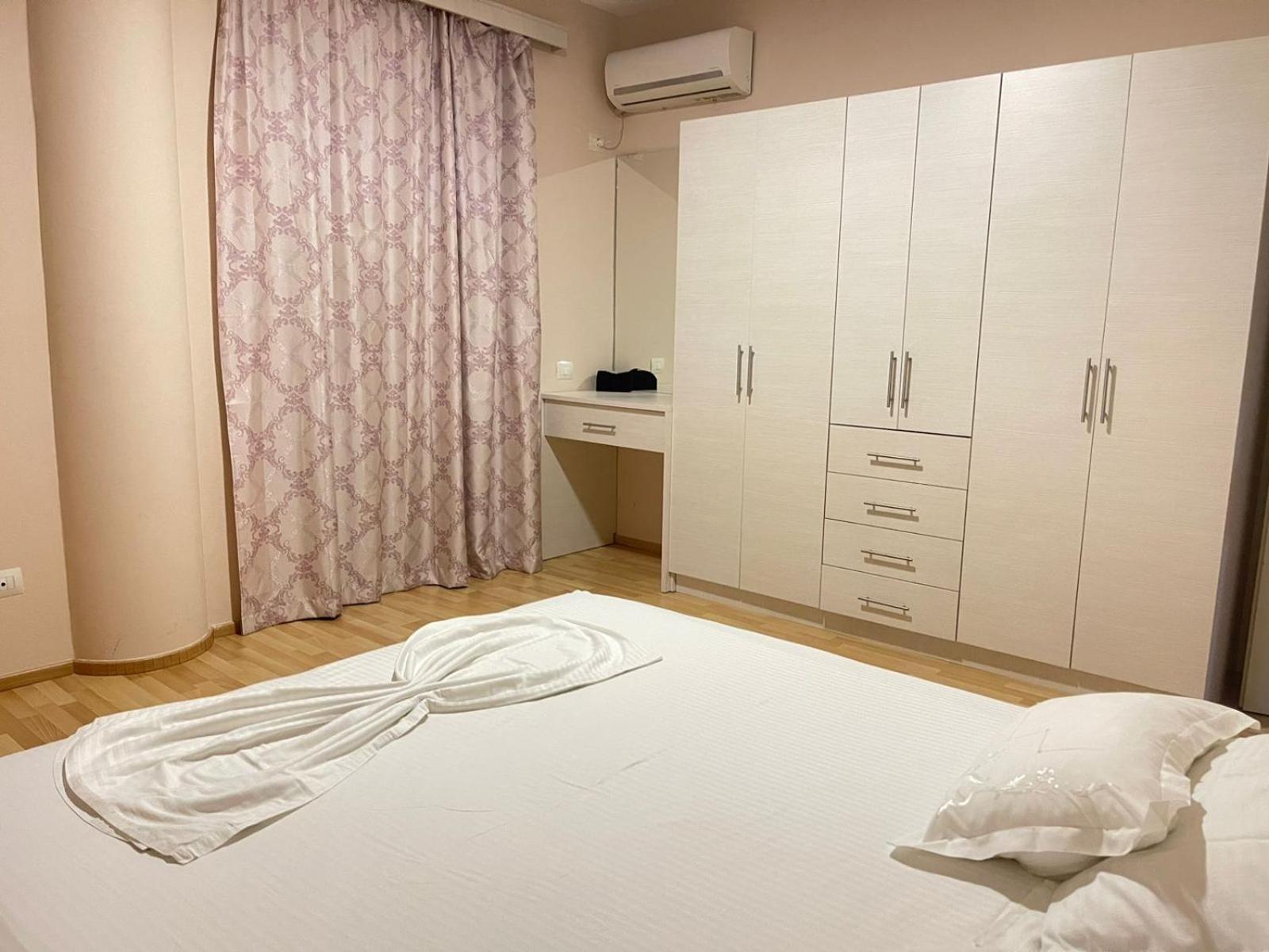 Xhemi'S Apartment Saranda Zewnętrze zdjęcie